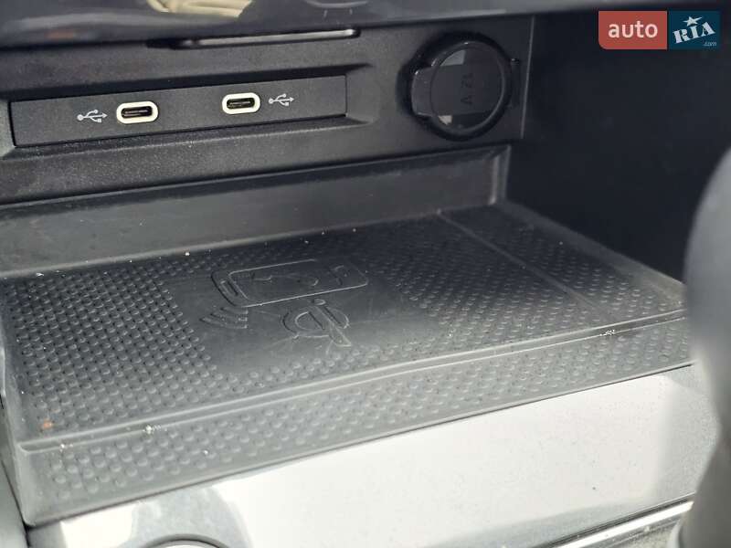 Внедорожник / Кроссовер Volkswagen Tiguan 2023 в Ровно