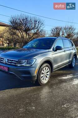 Позашляховик / Кросовер Volkswagen Tiguan 2018 в Дніпрі