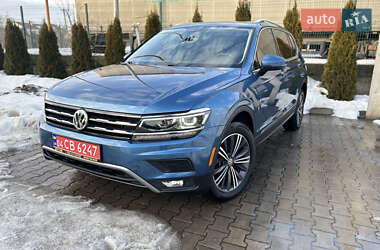 Внедорожник / Кроссовер Volkswagen Tiguan 2018 в Львове