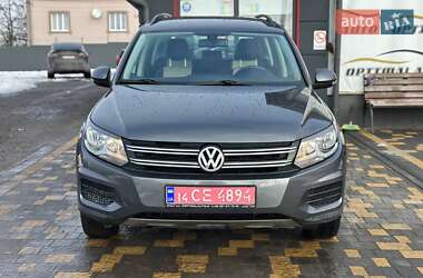 Позашляховик / Кросовер Volkswagen Tiguan 2016 в Львові