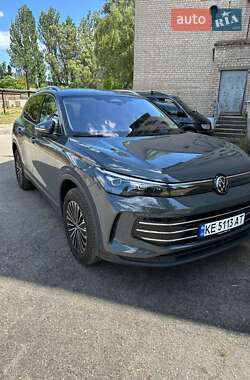 Внедорожник / Кроссовер Volkswagen Tiguan 2025 в Днепре