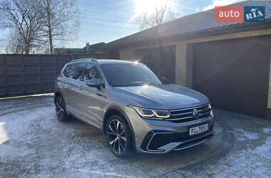 Позашляховик / Кросовер Volkswagen Tiguan 2022 в Харкові