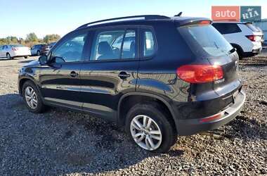 Внедорожник / Кроссовер Volkswagen Tiguan 2016 в Львове