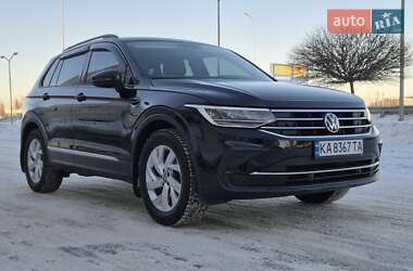 Позашляховик / Кросовер Volkswagen Tiguan 2021 в Києві