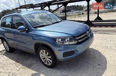 Позашляховик / Кросовер Volkswagen Tiguan 2017 в Львові