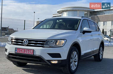 Позашляховик / Кросовер Volkswagen Tiguan 2018 в Львові