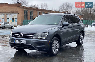 Внедорожник / Кроссовер Volkswagen Tiguan 2017 в Лубнах