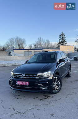 Позашляховик / Кросовер Volkswagen Tiguan 2019 в Рівному