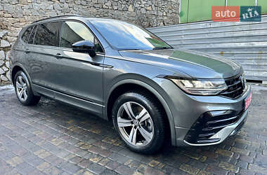 Позашляховик / Кросовер Volkswagen Tiguan 2024 в Умані