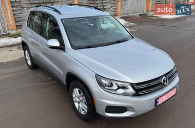 Внедорожник / Кроссовер Volkswagen Tiguan 2016 в Житомире