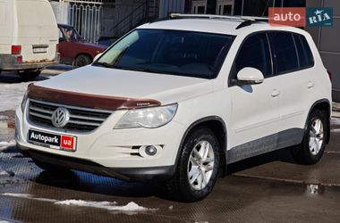 Внедорожник / Кроссовер Volkswagen Tiguan 2011 в Харькове