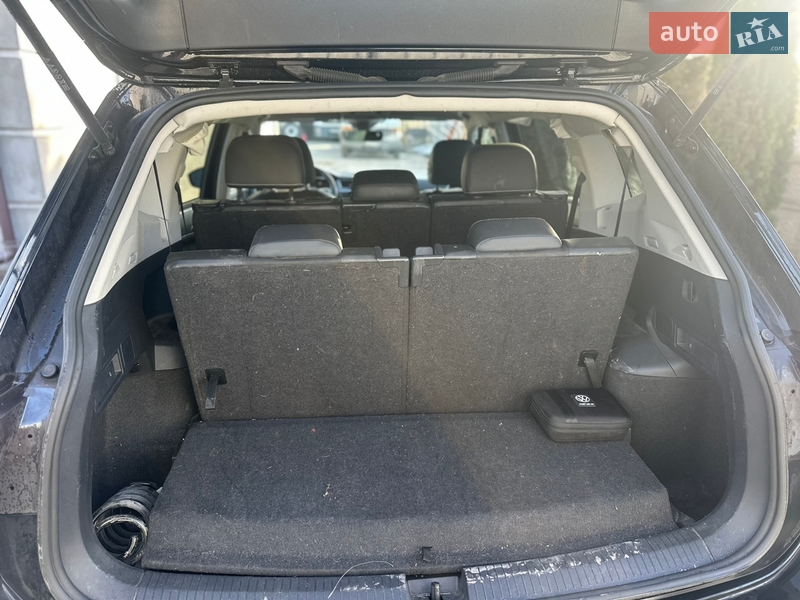 Внедорожник / Кроссовер Volkswagen Tiguan 2023 в Ровно