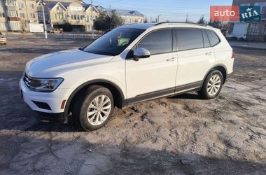 Внедорожник / Кроссовер Volkswagen Tiguan 2018 в Ильинцах