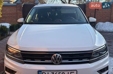 Внедорожник / Кроссовер Volkswagen Tiguan 2021 в Лубнах