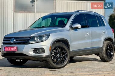 Позашляховик / Кросовер Volkswagen Tiguan 2012 в Новояворівську