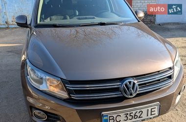 Позашляховик / Кросовер Volkswagen Tiguan 2013 в Львові