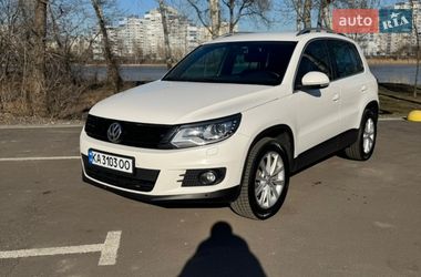 Внедорожник / Кроссовер Volkswagen Tiguan 2012 в Киеве