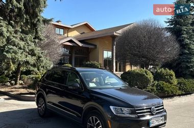 Внедорожник / Кроссовер Volkswagen Tiguan 2020 в Полтаве