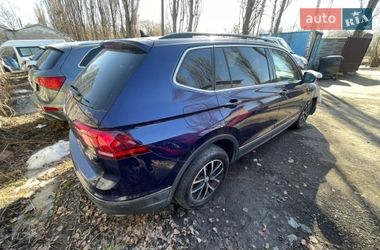 Внедорожник / Кроссовер Volkswagen Tiguan 2021 в Ровно