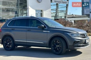 Позашляховик / Кросовер Volkswagen Tiguan 2021 в Харкові