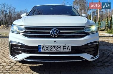 Внедорожник / Кроссовер Volkswagen Tiguan 2022 в Харькове