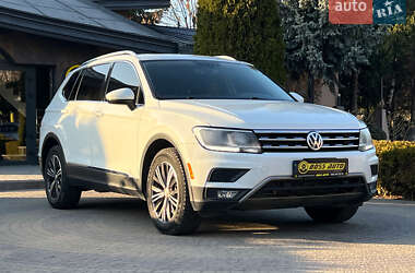 Позашляховик / Кросовер Volkswagen Tiguan 2018 в Львові