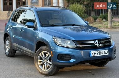 Позашляховик / Кросовер Volkswagen Tiguan 2016 в Кривому Розі