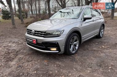 Внедорожник / Кроссовер Volkswagen Tiguan 2018 в Киеве