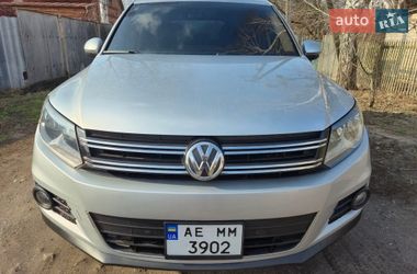 Внедорожник / Кроссовер Volkswagen Tiguan 2012 в Харькове