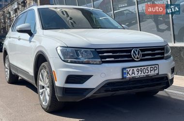 Внедорожник / Кроссовер Volkswagen Tiguan 2018 в Киеве