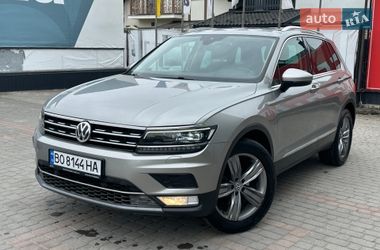 Внедорожник / Кроссовер Volkswagen Tiguan 2017 в Тернополе