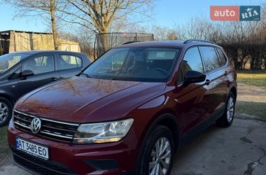 Внедорожник / Кроссовер Volkswagen Tiguan 2017 в Ивано-Франковске