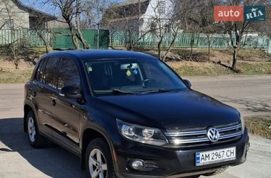 Внедорожник / Кроссовер Volkswagen Tiguan 2012 в Ружине