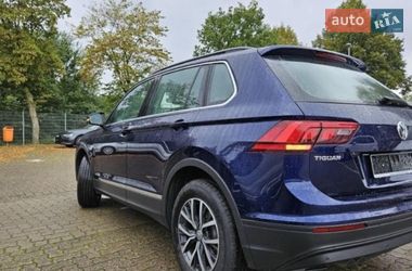Внедорожник / Кроссовер Volkswagen Tiguan 2019 в Мукачево