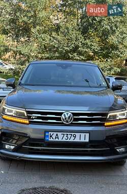 Внедорожник / Кроссовер Volkswagen Tiguan 2020 в Львове