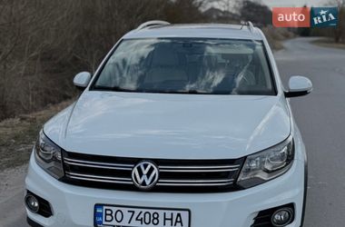 Внедорожник / Кроссовер Volkswagen Tiguan 2015 в Зборове