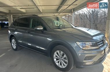 Позашляховик / Кросовер Volkswagen Tiguan 2018 в Києві
