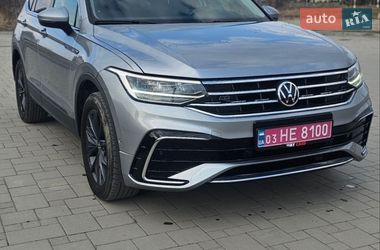 Внедорожник / Кроссовер Volkswagen Tiguan 2022 в Ровно