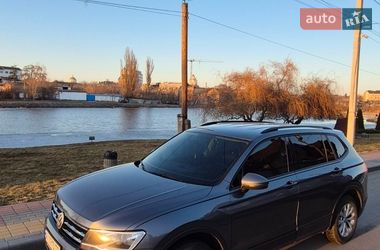 Внедорожник / Кроссовер Volkswagen Tiguan 2019 в Белой Церкви