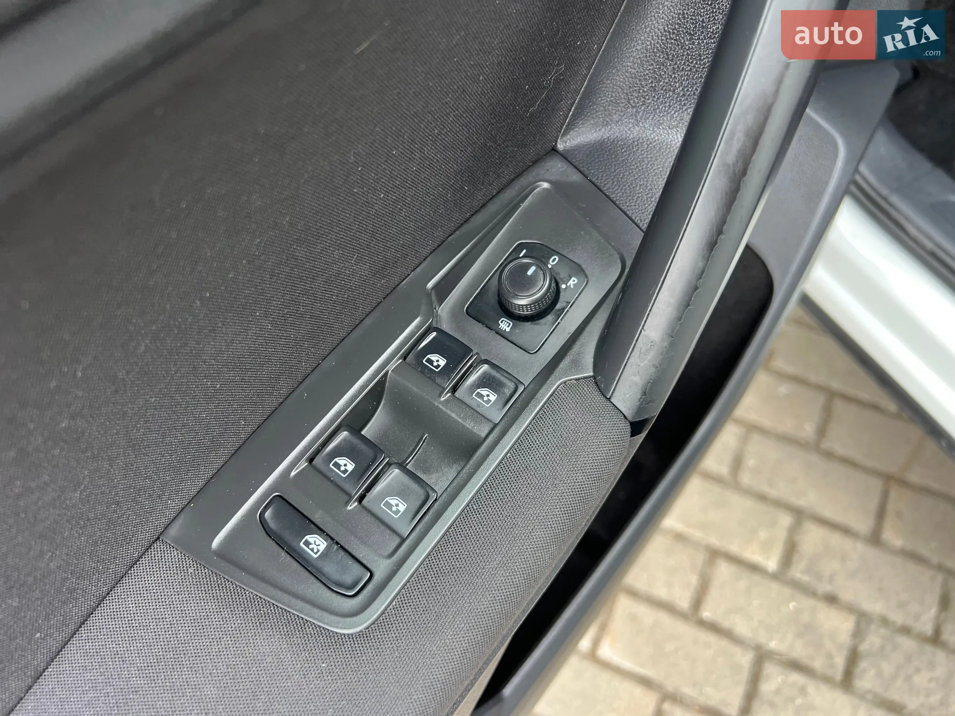 2019 Volkswagen Tiguan - мініатюра 28
