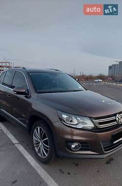 Позашляховик / Кросовер Volkswagen Tiguan 2012 в Києві