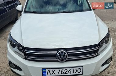 Внедорожник / Кроссовер Volkswagen Tiguan 2014 в Харькове