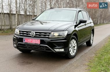 Внедорожник / Кроссовер Volkswagen Tiguan 2018 в Ровно