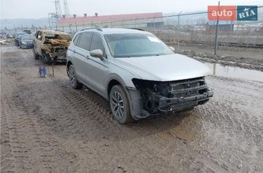 Внедорожник / Кроссовер Volkswagen Tiguan 2019 в Киеве
