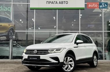 Внедорожник / Кроссовер Volkswagen Tiguan 2021 в Киеве
