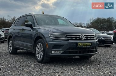 Внедорожник / Кроссовер Volkswagen Tiguan 2019 в Львове