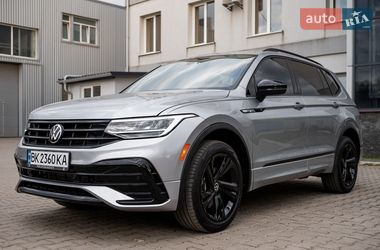 Внедорожник / Кроссовер Volkswagen Tiguan 2023 в Ровно
