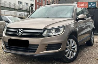 Внедорожник / Кроссовер Volkswagen Tiguan 2012 в Киеве
