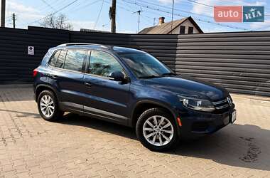 Позашляховик / Кросовер Volkswagen Tiguan 2015 в Житомирі
