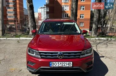 Позашляховик / Кросовер Volkswagen Tiguan 2019 в Тернополі